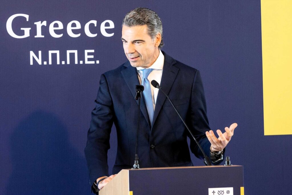 KEELE-launch-event- νίκος σταθόπουλος